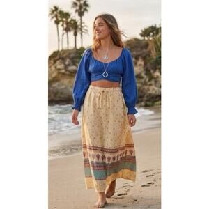 Vintage Y2K Hawaiian Tropic Lightweight, Flowy skirt